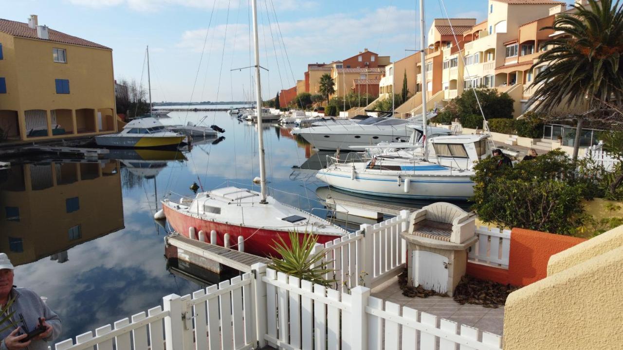Ferienwohnung Marina Les Pieds Dans L Eau Le Barcarès Exterior foto